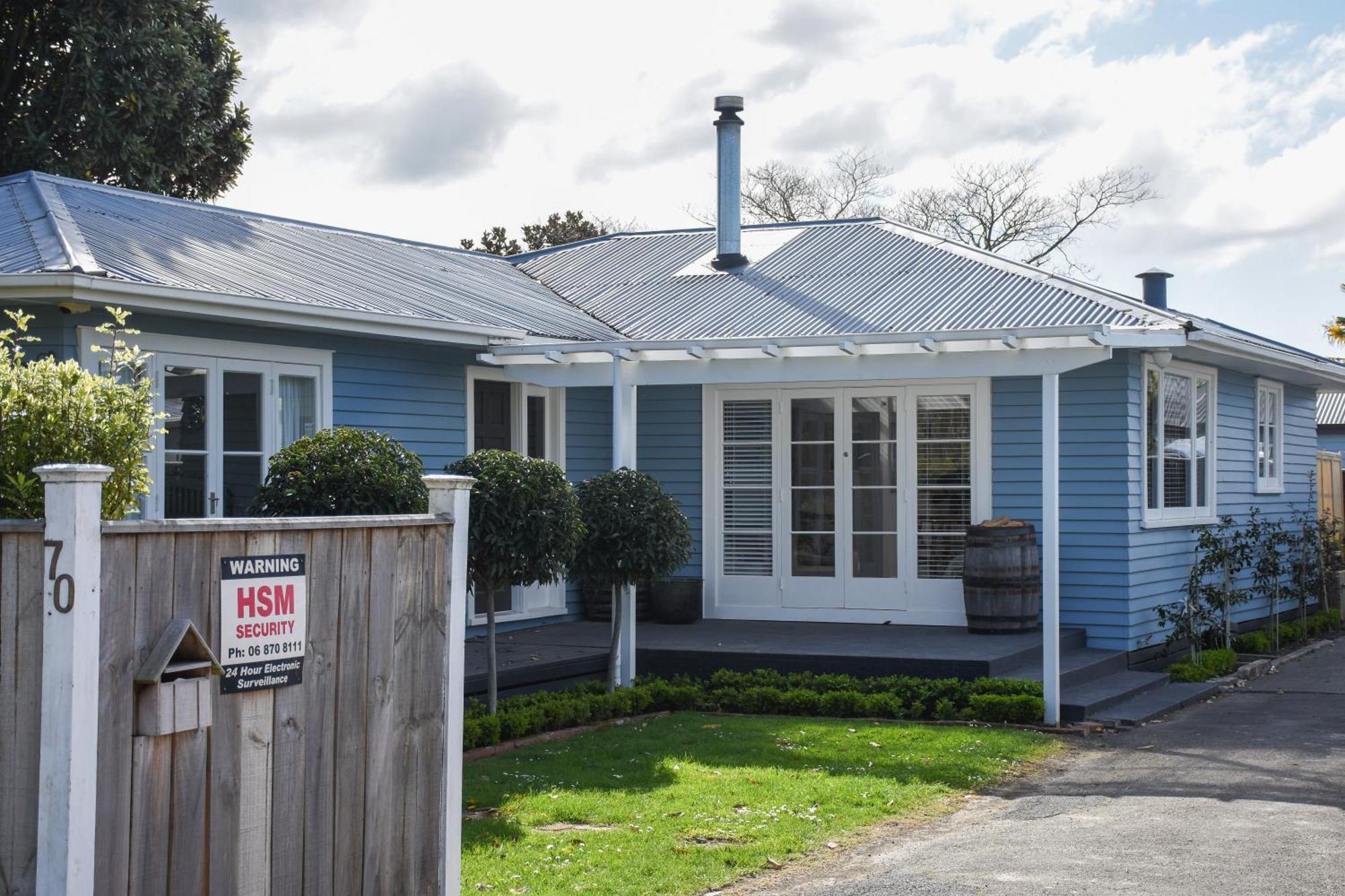 Beautiful Home With Short Stroll To Havelock Village Havelock North Bagian luar foto