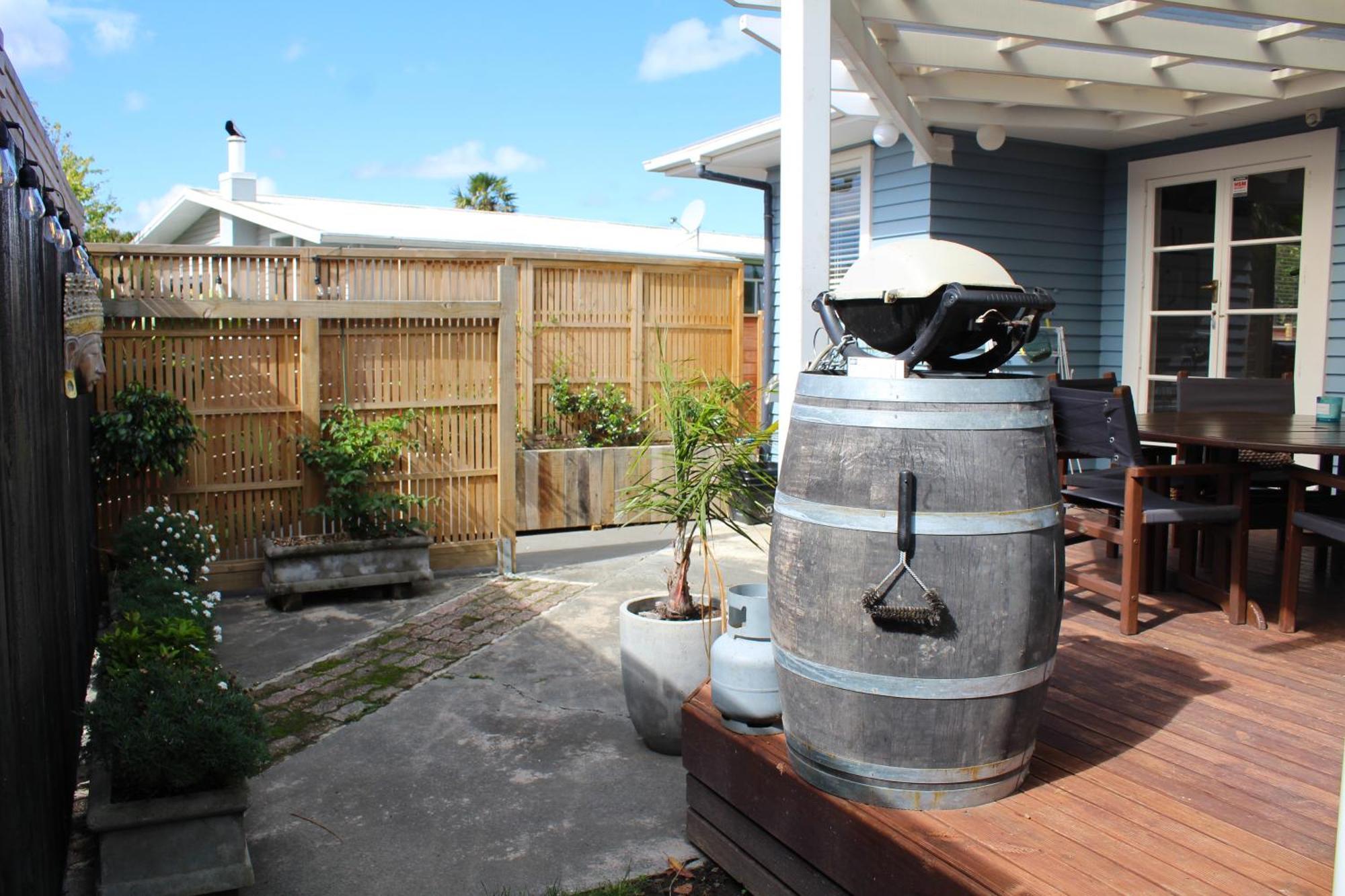 Beautiful Home With Short Stroll To Havelock Village Havelock North Bagian luar foto